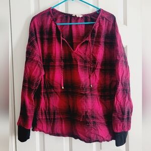 Gorgeous Pink And Black juicy couture xl top